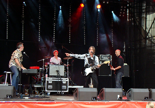 Charlie Morris Band at Fribourg. Photo by Denise.