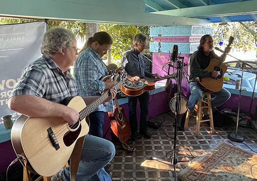 The St Pete Mountain Boys at the Crafstman House, St Pete, 2021