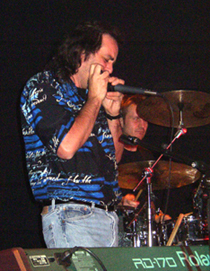 Devin Rice - Keyboards, Harmonica, Vocals - on stage at the Eisenwerk